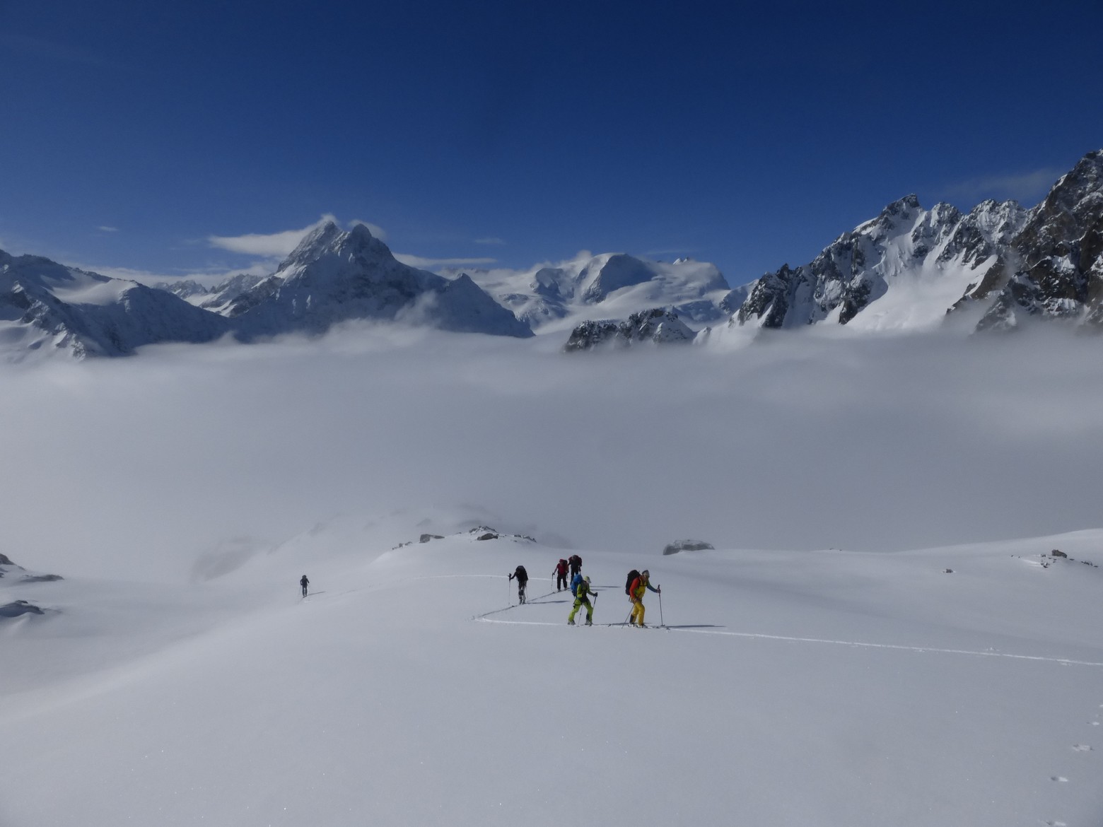 haute,route,uranaise,ski,randonnée,guide,haute,montagne,andermatt,altdorf,sustenpass,sustenhorn,engelberg,mountainguide,mountain,guide,ski,touring,freeride