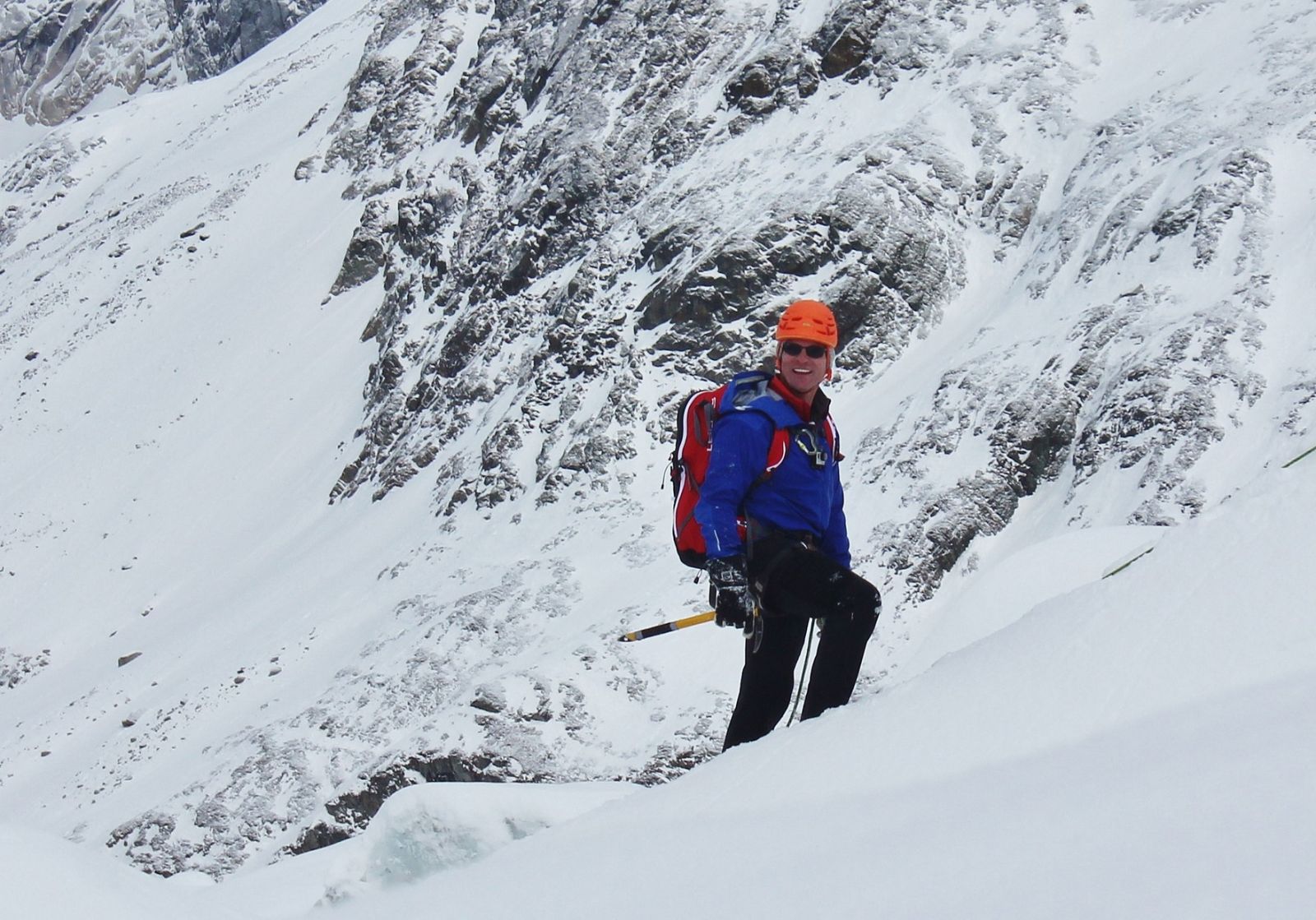 cnn,chamonix,mountainguide,ski,off piste, ice climbing,iceclimbing, mountain,mont blanc,guide