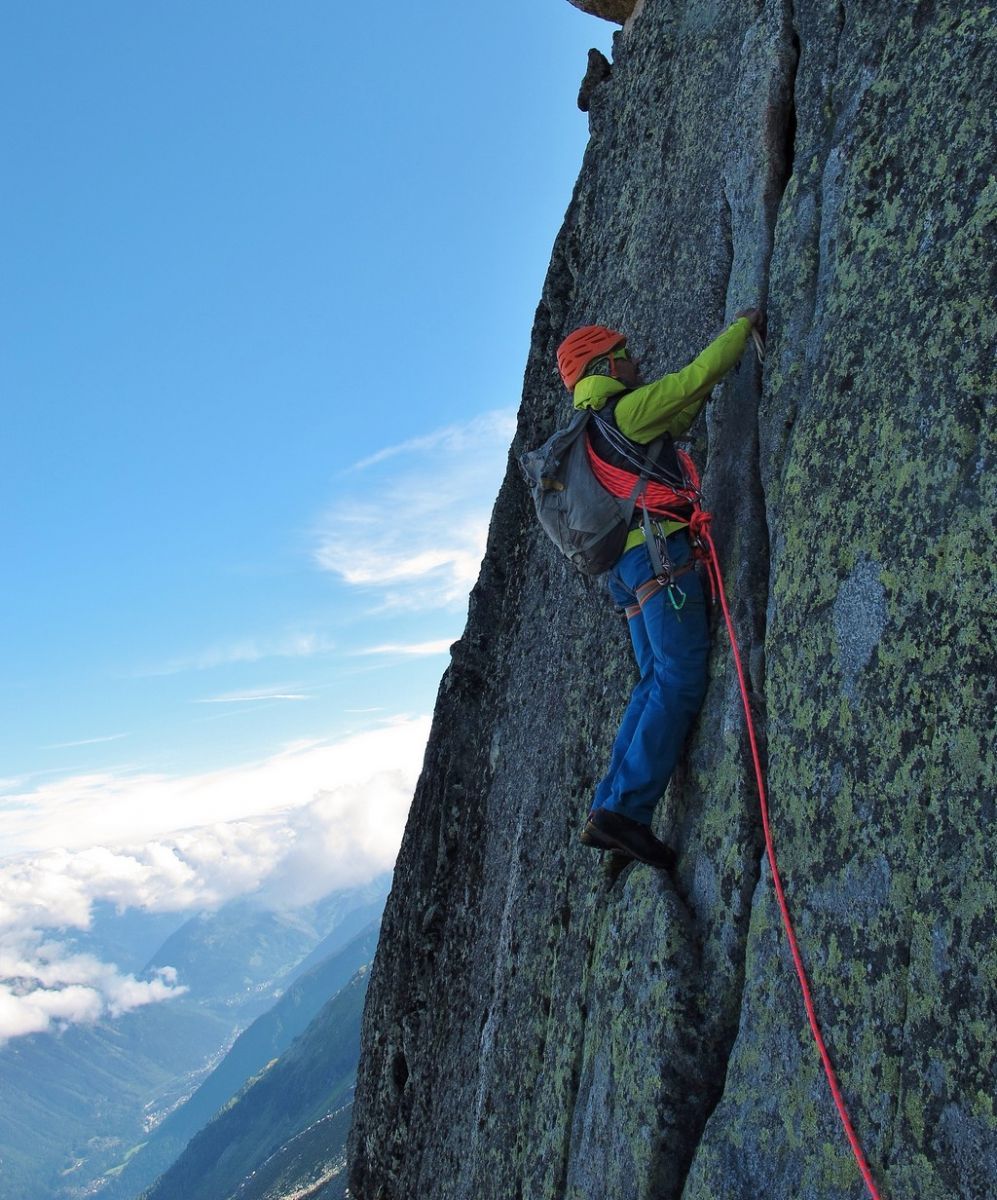 arete,des,papillons, arete des papillons, peigne,escalade,chamonix,granit,classique, guide,haute,montagne,plan,aiguille,mont,blanc,rock,climbing,butterflies,ridge,granit,classic,moderate,climbing,course,mountain,guide