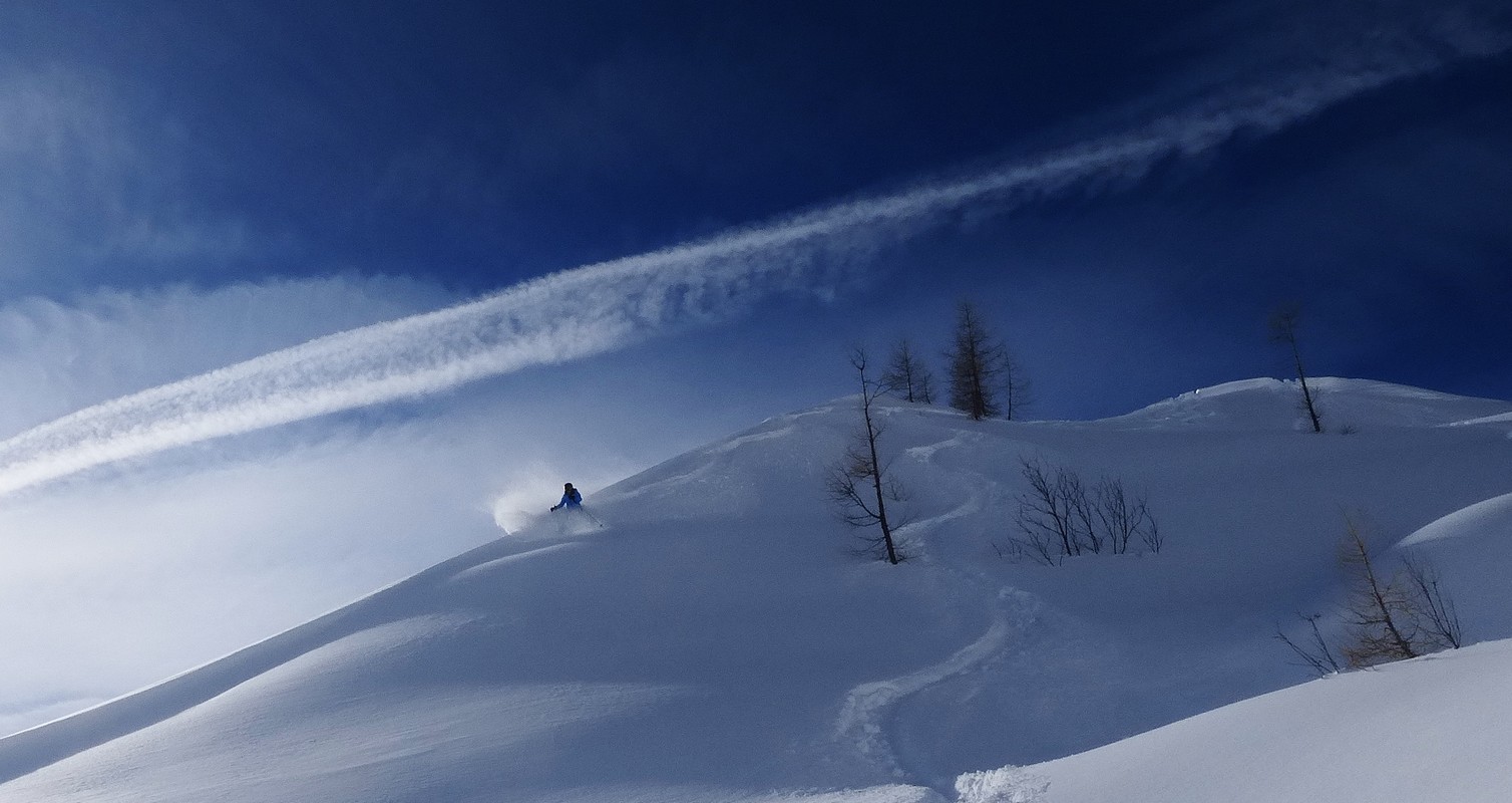 ski,chamonix,brevent,flegere,grands montets,hors piste,freeride,guide haute montagne,off piste,vallée blanche, ski touring, snow,powder,mountainguide,mpuntain,mont blanc,aiguille du midi, black crows, dynastar,freeride day,ski course
