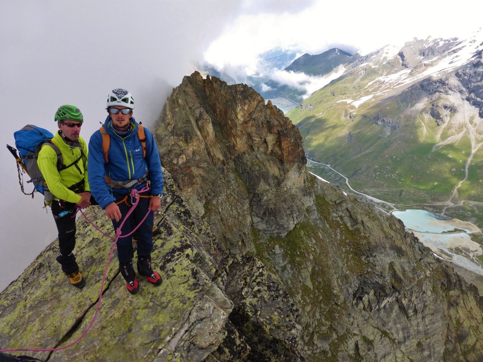 couronne,breona, moiry,cabane,guide,haute,montagne,alpinisme,mixte,escalade,debutant,rock,climbing,mountaineering,mountain,guide,weisshorn,obergabelhorn,zinalrothorn,alpinism,beginner,advanced, moiry hu