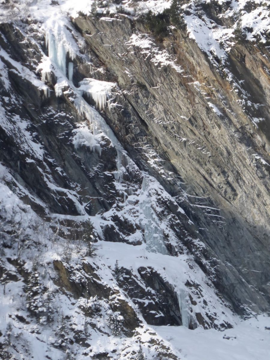 pitztal,ice climbing, mountain guide,ice course,innsbruck,tirol,cascade de glace,grimpe,guide haute montagne,stage glace,tyrol,kaunnertal,renkfall