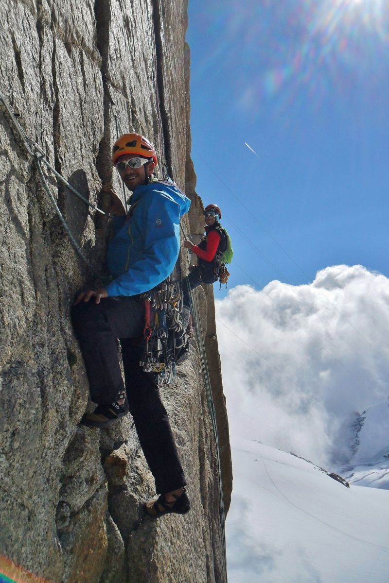 escalade,granit,chamonix,rock climbing,swiss route,grand capucin,rebuffat route,aiguille du midi,contamine,moine,couvercle