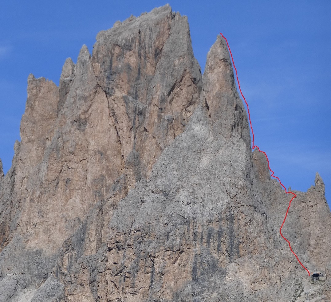 dolomites,escalade,canazei,,sassolungo,guide,haute,montagne,mountain,guide,rock climbing,climbing,tofanes,pulice,catinacicio,voies,terrain,aventure,classic,route,alta,badia,guide