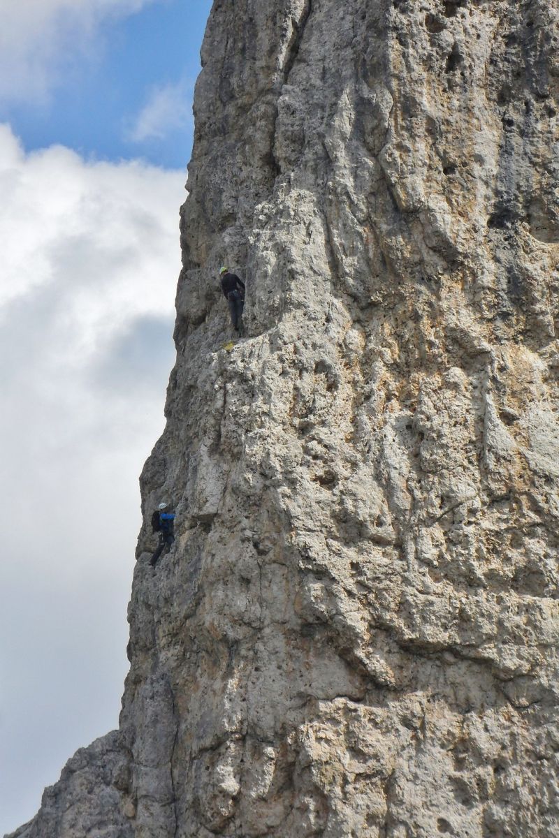 dolomites,rock,climbing,mountain,guide,escalade,sella, tours , piz ,pordoi,grimpe,stage